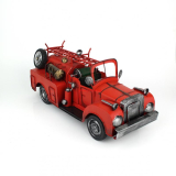 Retro model hasičského auta s rebríkom